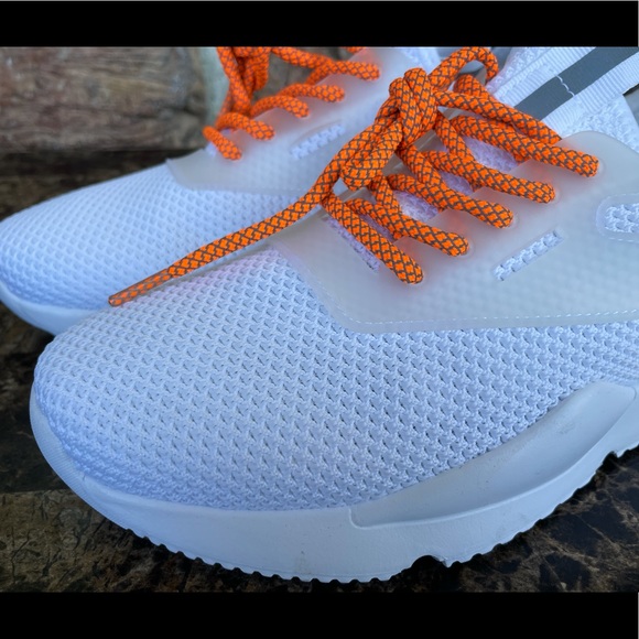 Steve Madden Men's Gupto Knit Sneakers - Picture 4 of 11